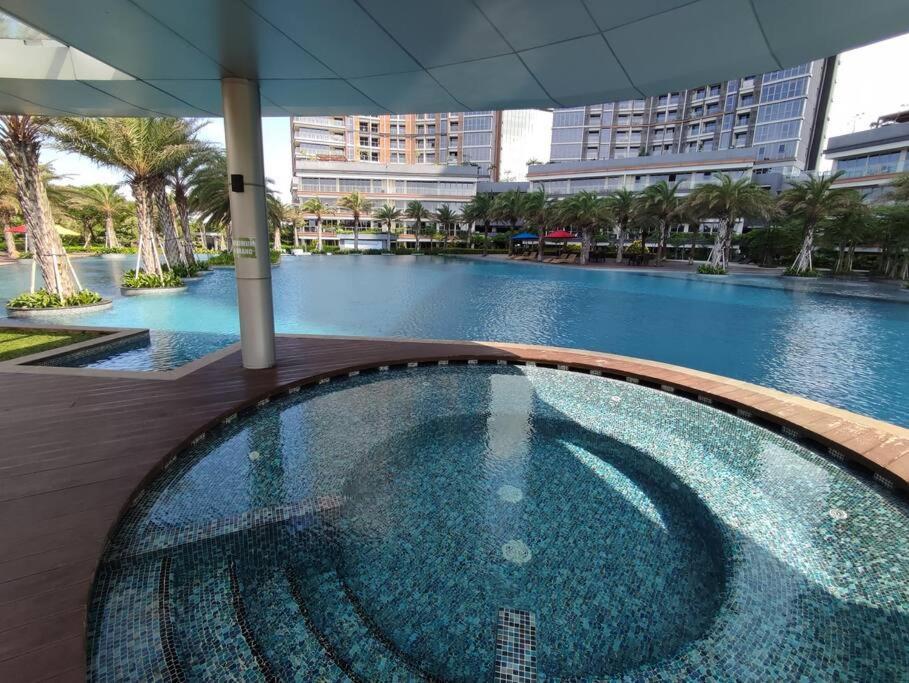Pik Family 2 Bedroom, 5 Beds & Balcony Best View Yakarta Exterior foto